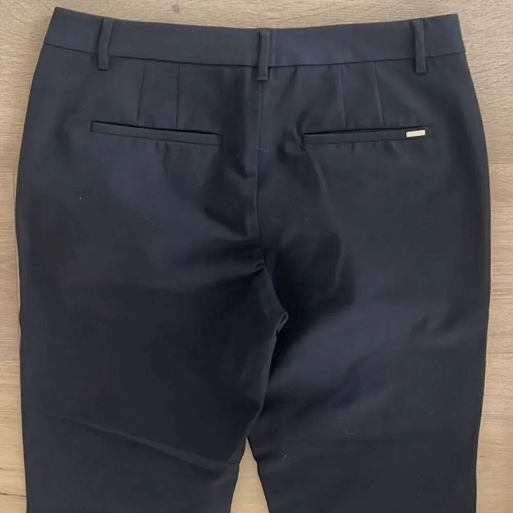 White House Black Market Womens‎ The Slim Crop Pants Stretch Cuffed Black Size 8